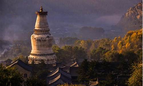 暑期热门旅游景点_暑期值得去的旅游景点