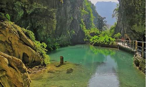 巴马百魔洞在哪里,巴马旅游景点介绍百魔洞