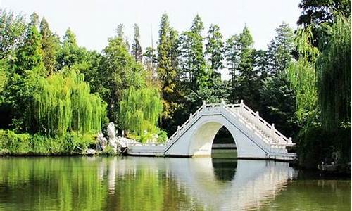 南京白鹭洲公园有哪些桥,南京白鹭洲公园十三座桥的桥名